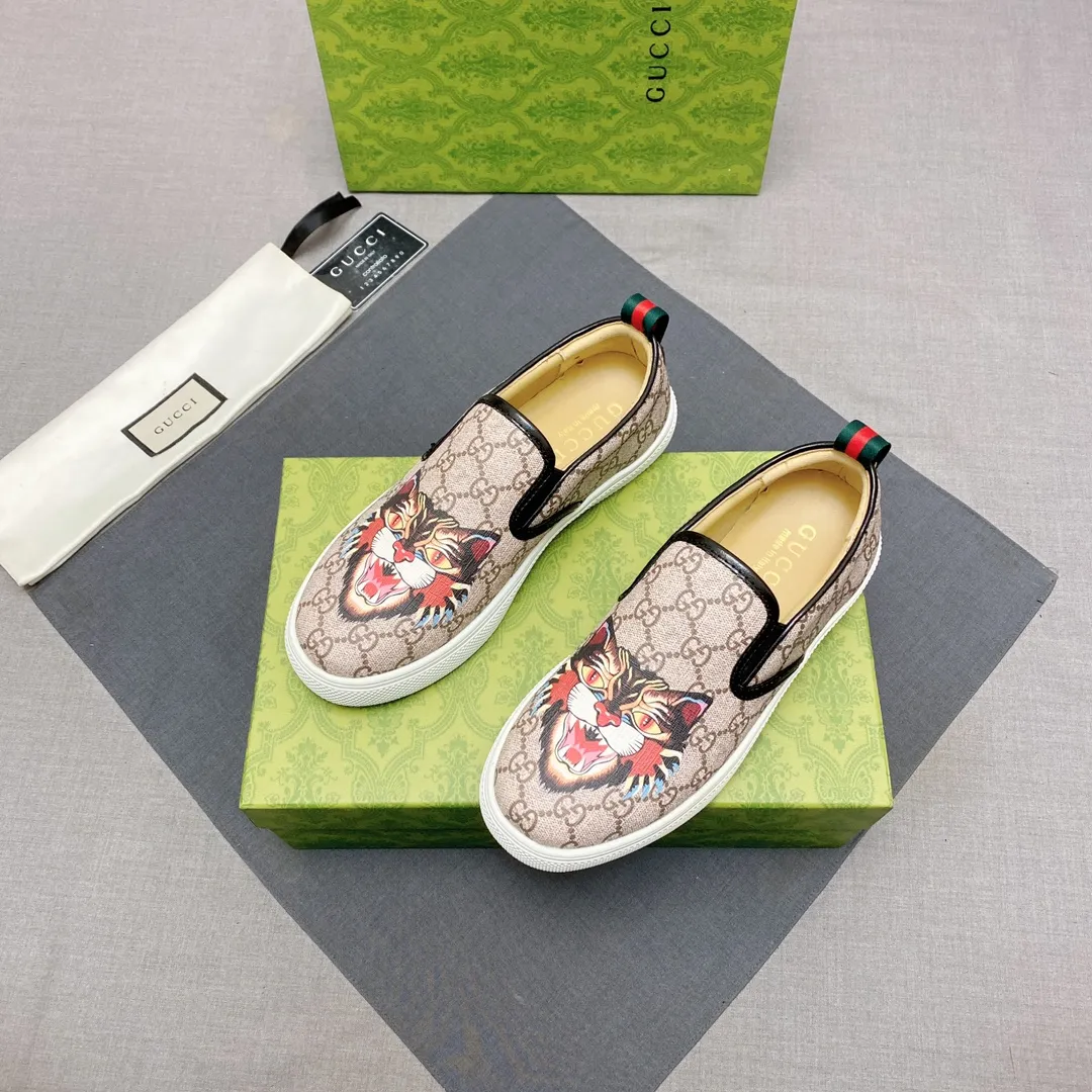 p360 The official website synchronizes the 1:1 replica🇮🇹🇮🇹"GUCCI"🔍🔍for sale at the men's 2025 counter simultaneously, 1:1 large G font, high-end 3D pattern, fashionable and casual, comfortable and breathable personality, the first choice for trendy men, imported sheepskin lining, comfortable, breathable and fashionable Trendy, a must-have for trendy men, soles: Original soles specially provided by the original factory, exclusive movable molded soles are super comfortable, original factory goods, 🔍🔍high quality, you can enter and leave the counter at will, 38-44, (45 can be customized, non-returnable or exchangeable) available from stock, you deserve it No. 005